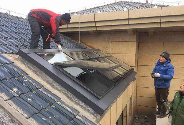 合肥 ● 滨湖别墅阁楼天窗